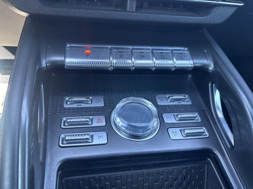 Used 2024 Lincoln Nautilus Premier w/ Jet Appearance Package image 25