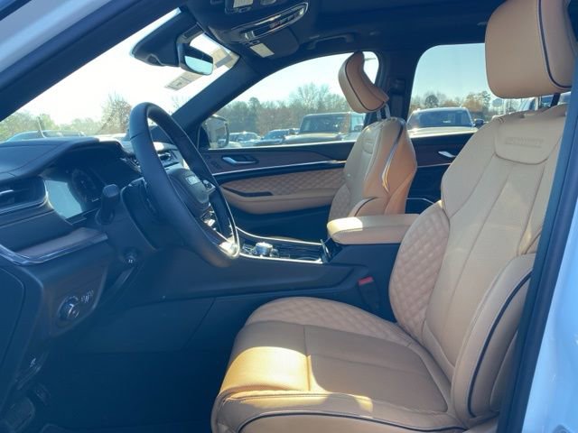 New 2025 Jeep Grand Cherokee L Summit image 12