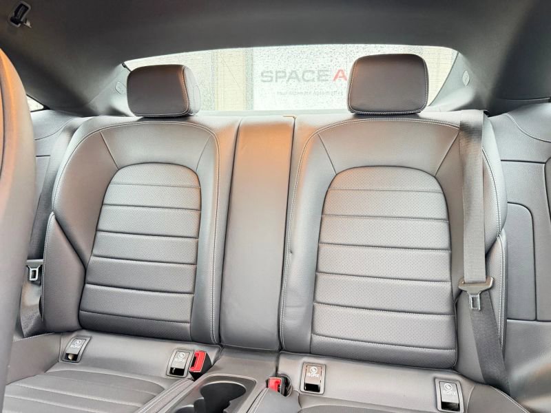 Used 2020 Mercedes-Benz C 300 4MATIC Coupe image 15