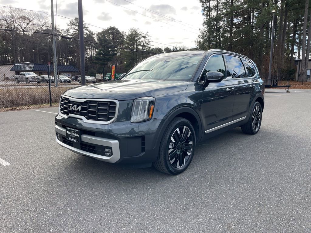 Used 2023 Kia Telluride SX video 1