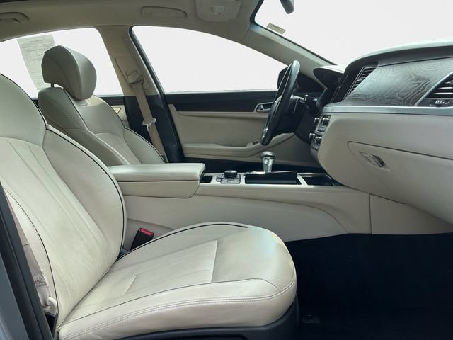 Used 2018 Genesis G80 5.0 Ultimate RWD image 17