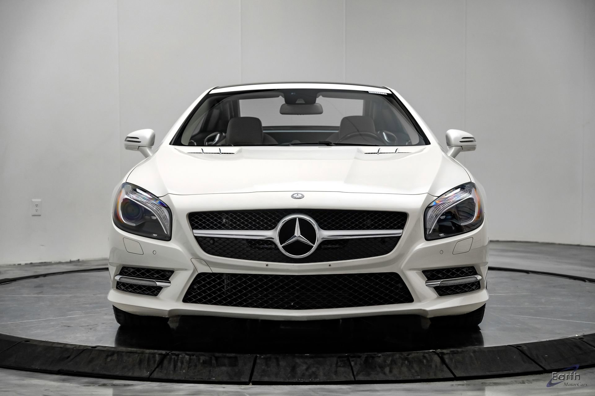 Used 2014 Mercedes-Benz SL 550 SL550 Roadster image 33
