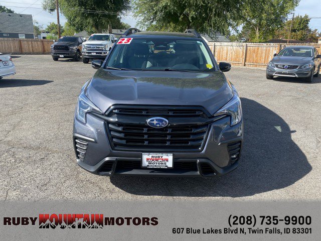 Used 2023 Subaru Ascent Onyx Edition AWD/4WD image 2