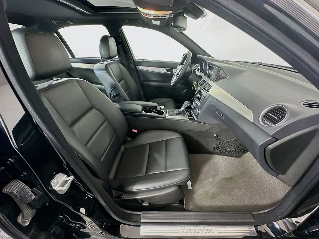 Used 2012 Mercedes-Benz C 250 Sedan image 28