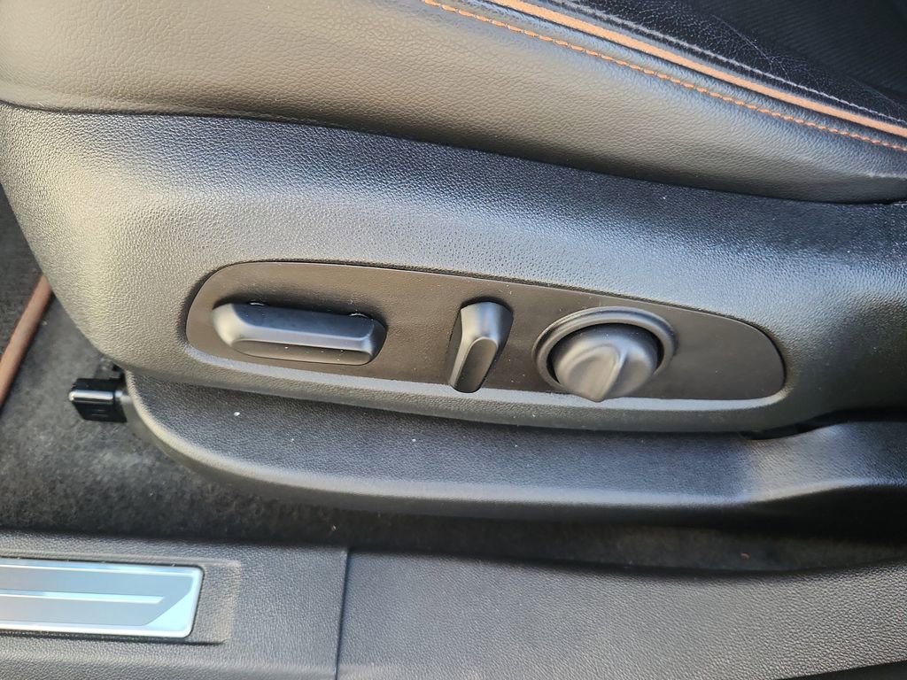 Used 2020 GMC Acadia AT4 w/ Trailering Package image 8