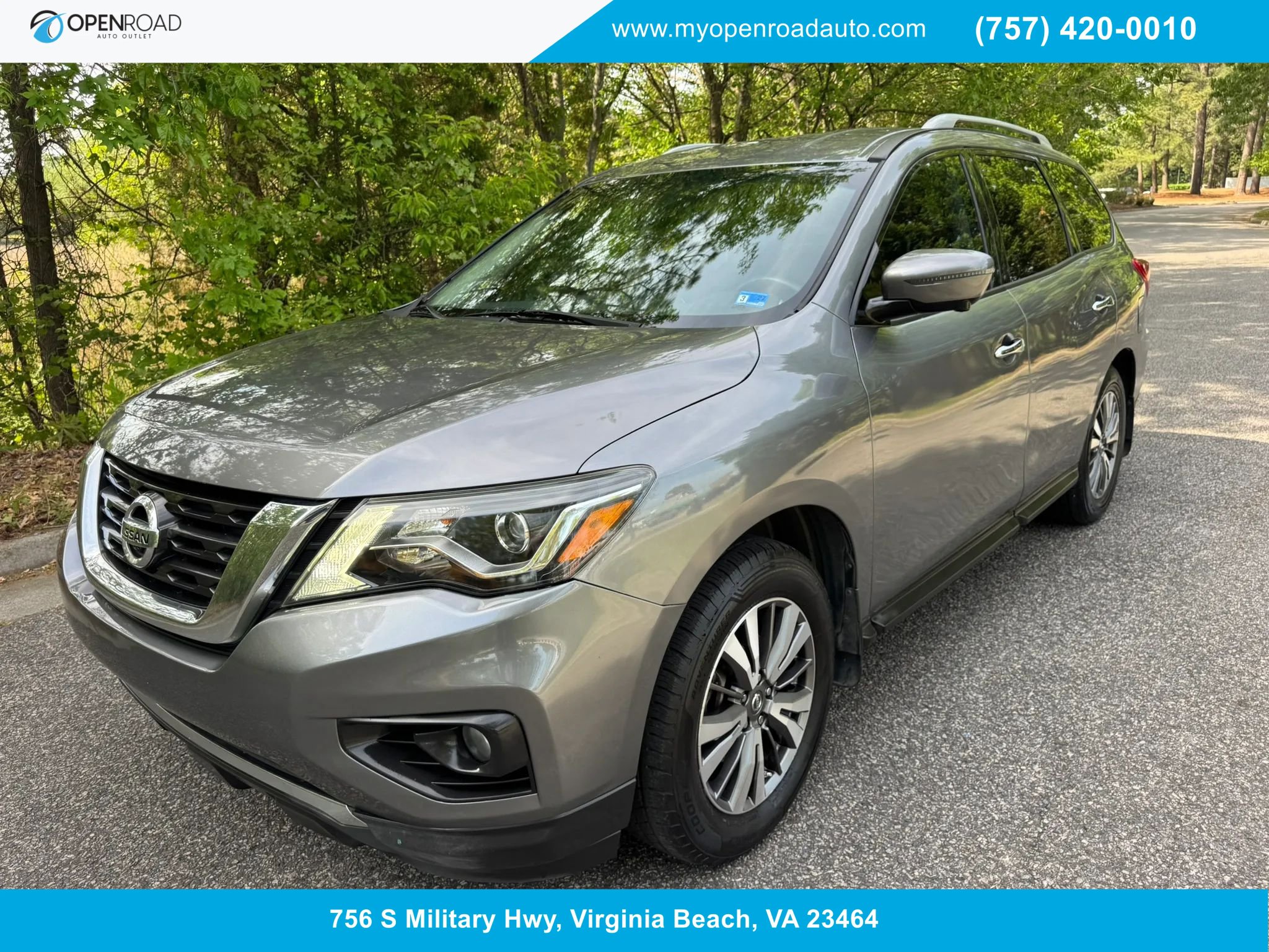 Used 2017 Nissan Pathfinder SL w/ SL Tech Package