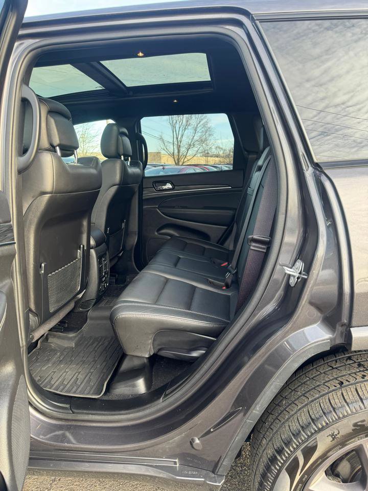 Used 2021 Jeep Grand Cherokee Limited w/ Quick Order Package 28K 80th image 16