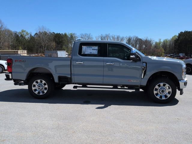 New 2026 Ford F250 Lariat w/ Chrome Package image 3