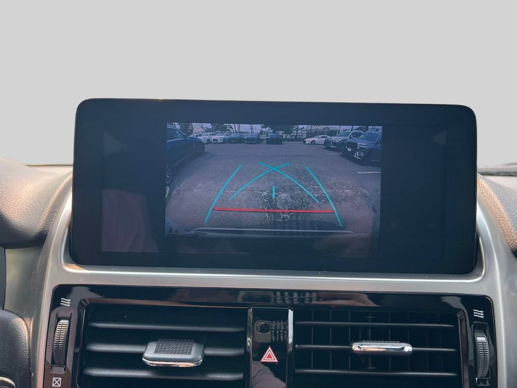 Certified 2023 Lexus GX 460 Premium w/ Premium Package AWD/4WD image 29