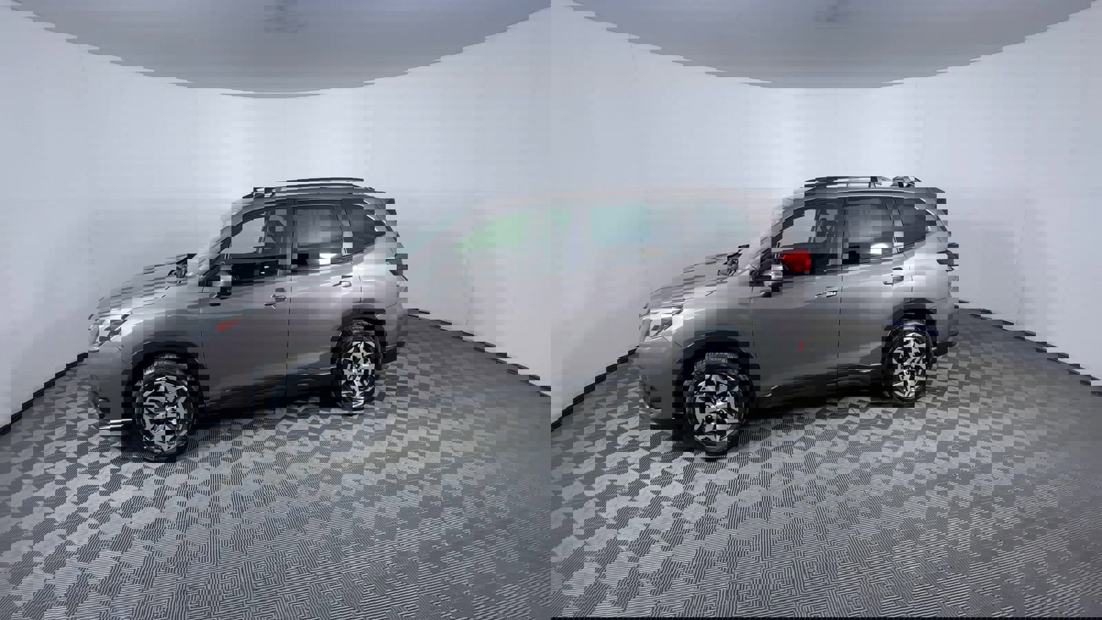 Used 2023 Subaru Forester Premium image 4