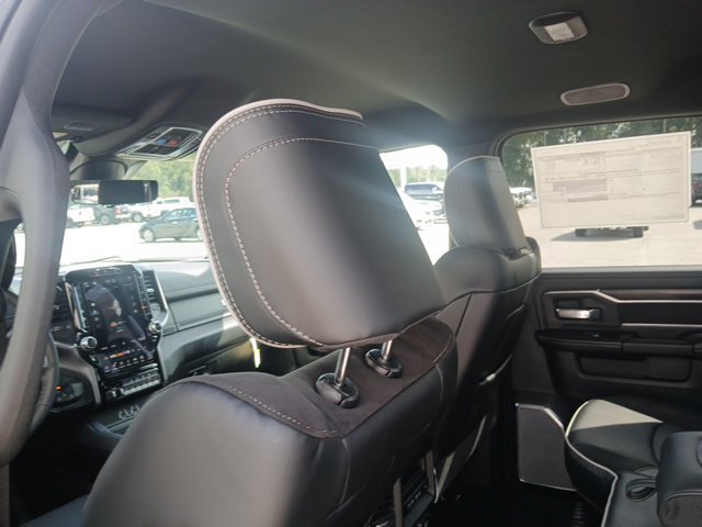New 2027 RAM 4500 4x4 Crew Cab DRW w/ Laramie Trim Package image 15