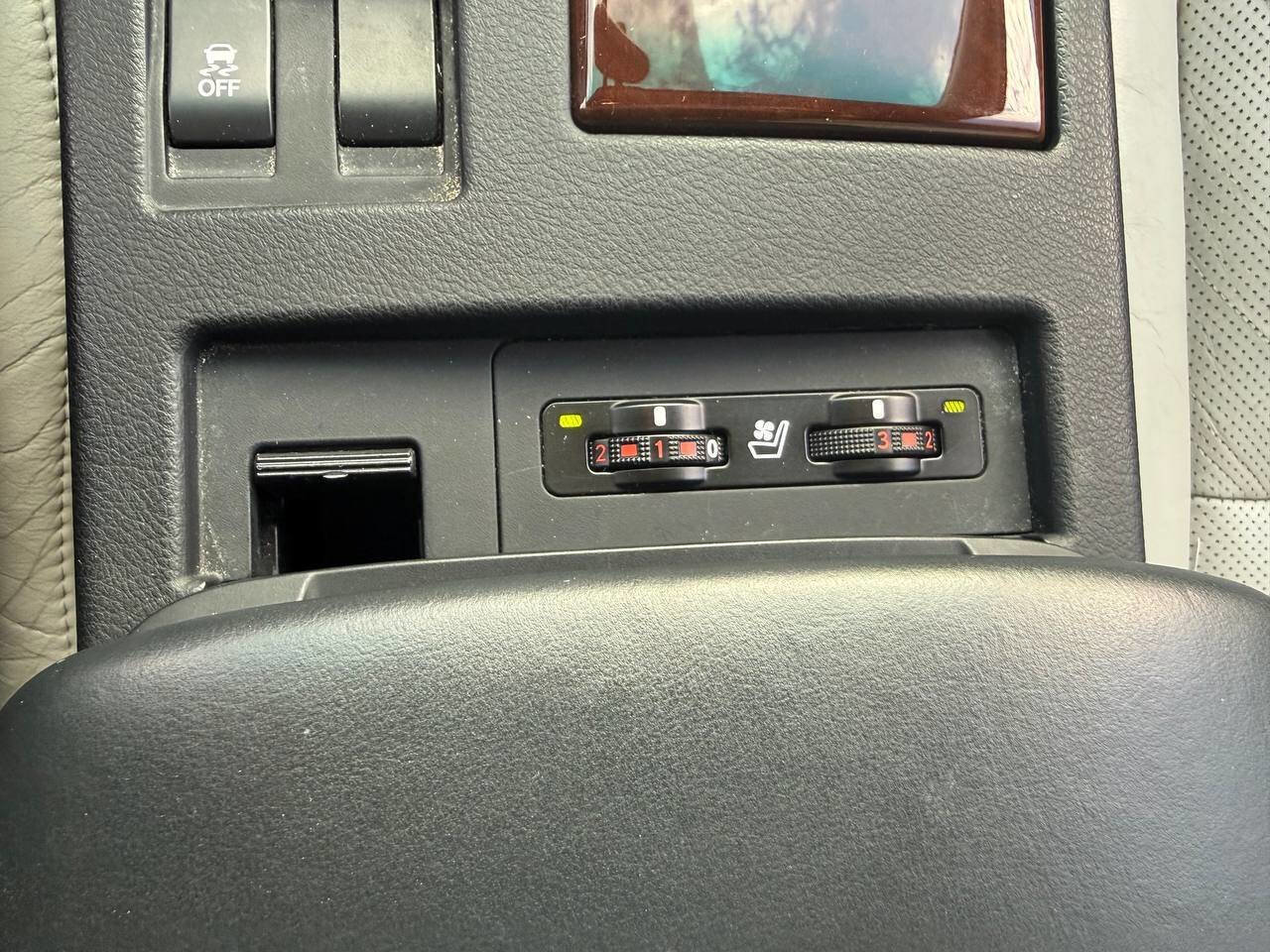 Used 2010 Lexus RX 450h 2WD image 23