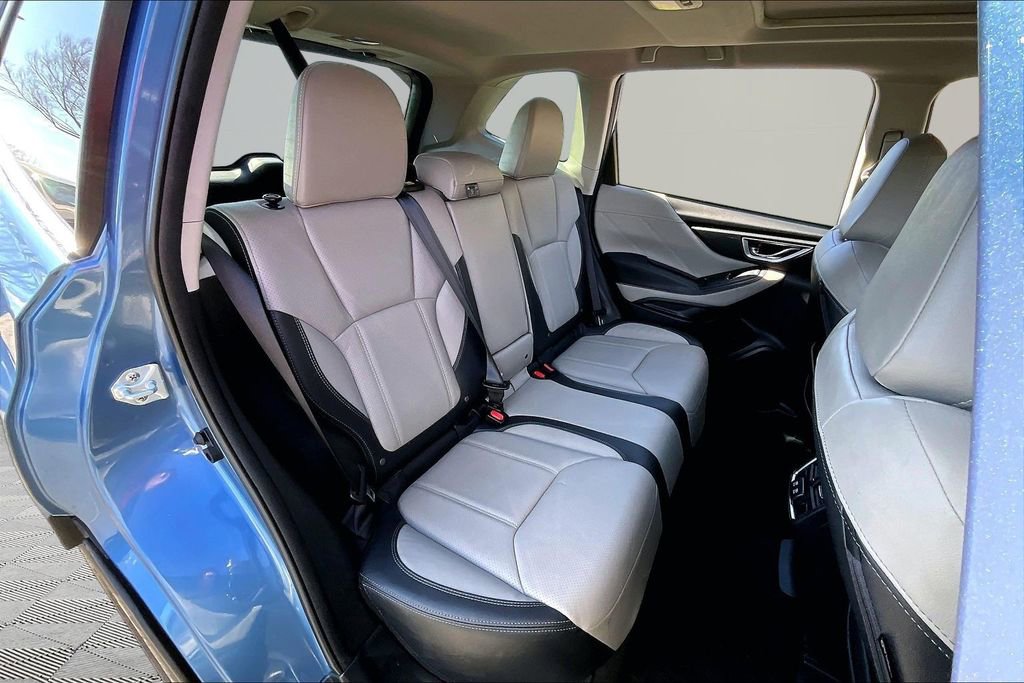 Used 2023 Subaru Forester Limited image 19