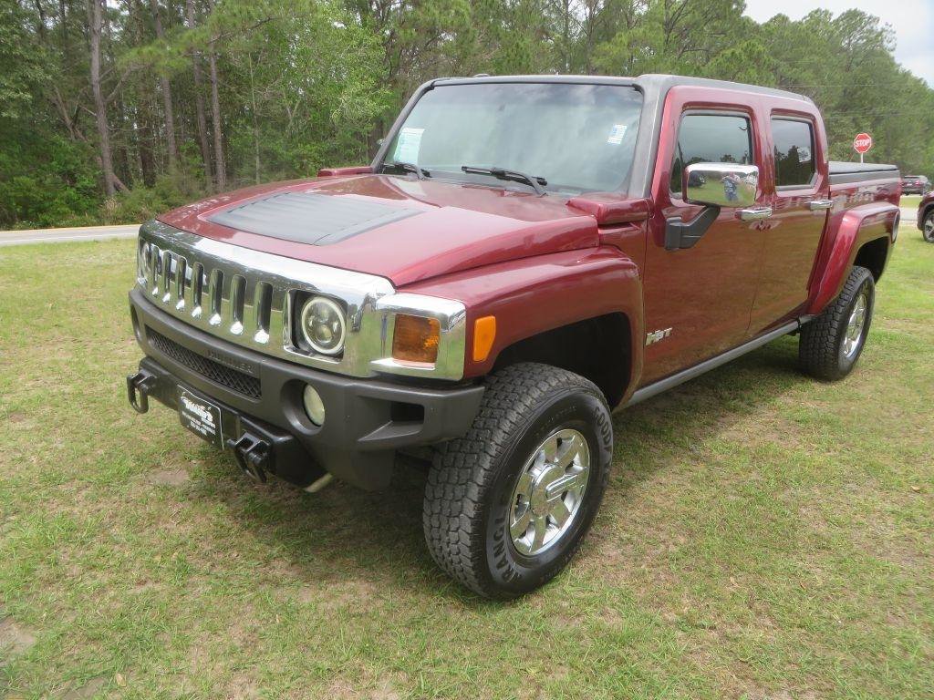 Used 2010 HUMMER H3T w/ Appearance Package image 2