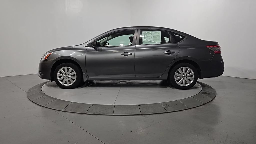 Used 2015 Nissan Sentra SV FWD video 2
