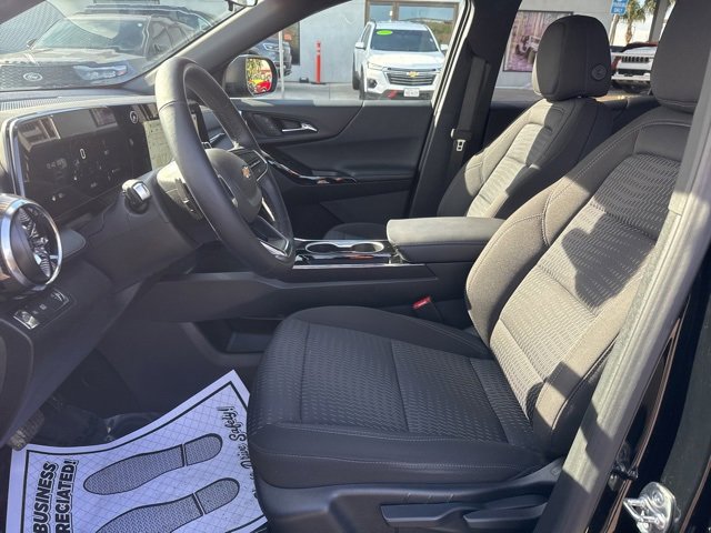 Used 2025 Chevrolet Equinox LT image 11