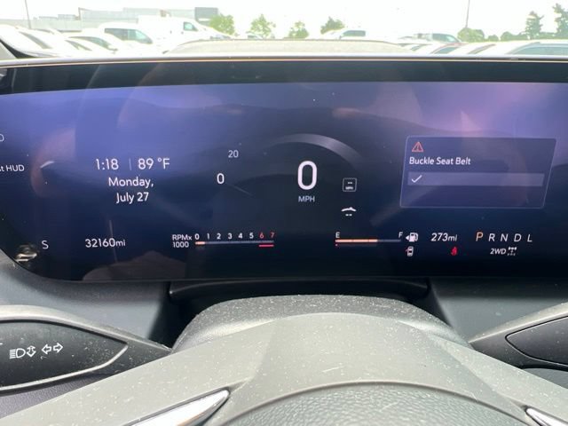 Used 2025 Buick Enclave Avenir w/ LPO, Floor Liner Package AWD/4WD image 32