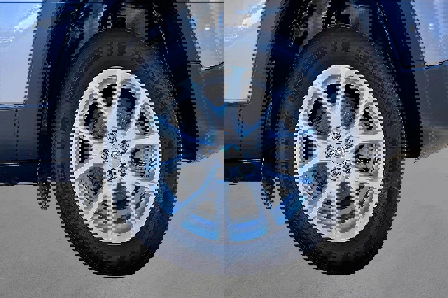 Used 2016 Jeep Cherokee Latitude image 8