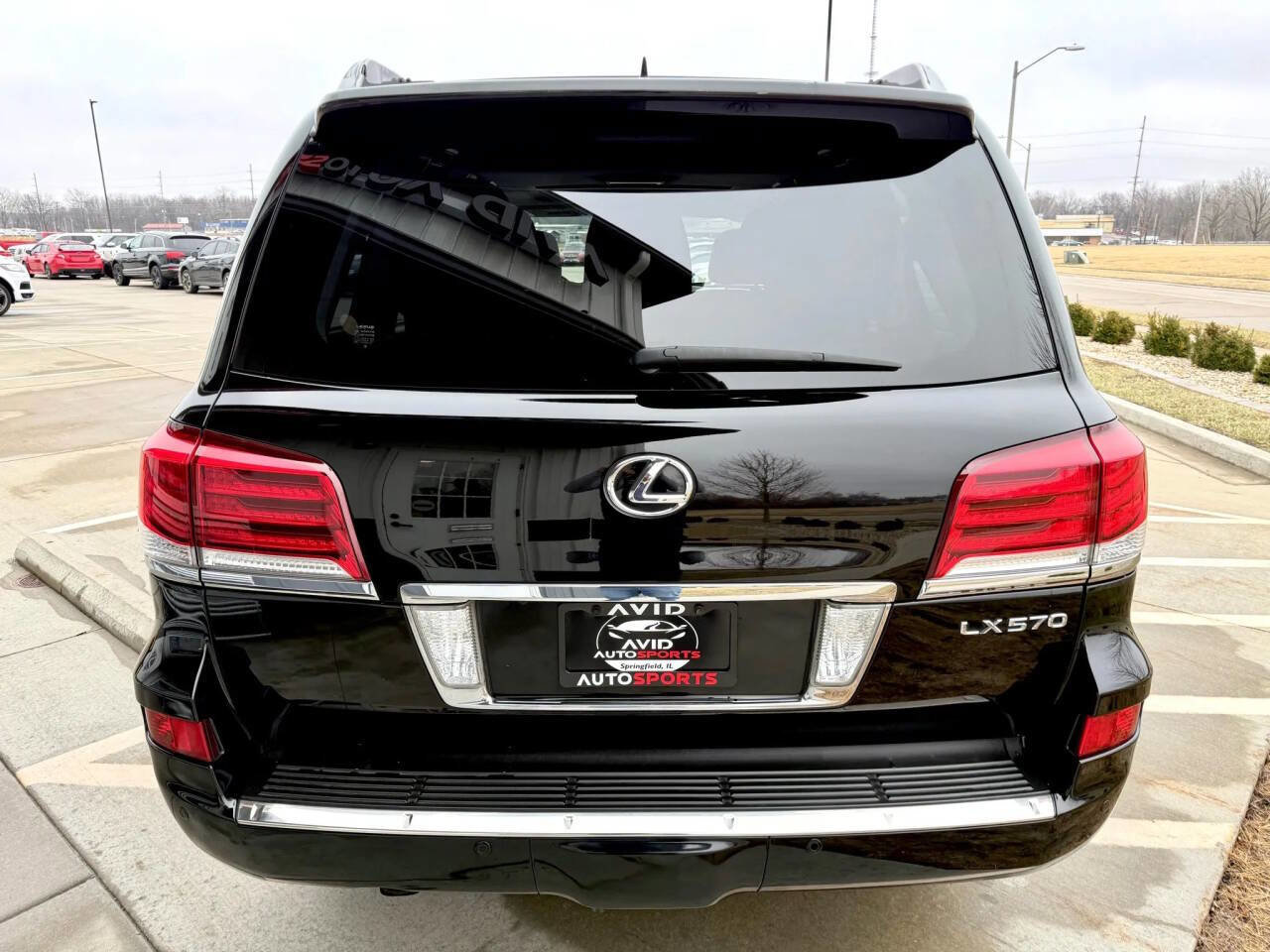 Used 2014 Lexus LX 570 4WD image 7