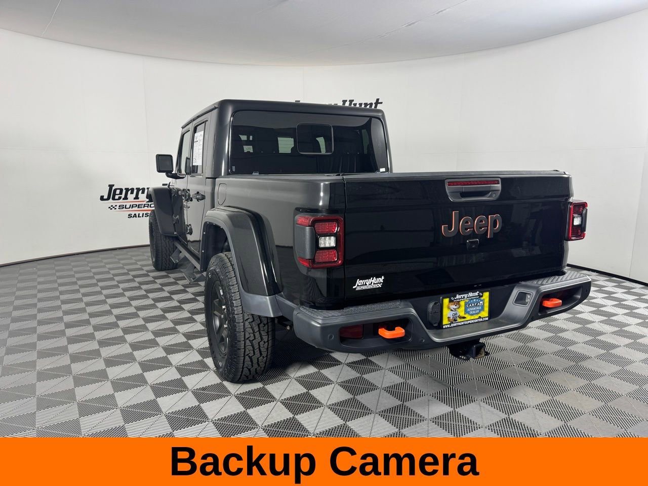 Used 2022 Jeep Gladiator Mojave w/ LED Lighting Group AWD/4WD image 9