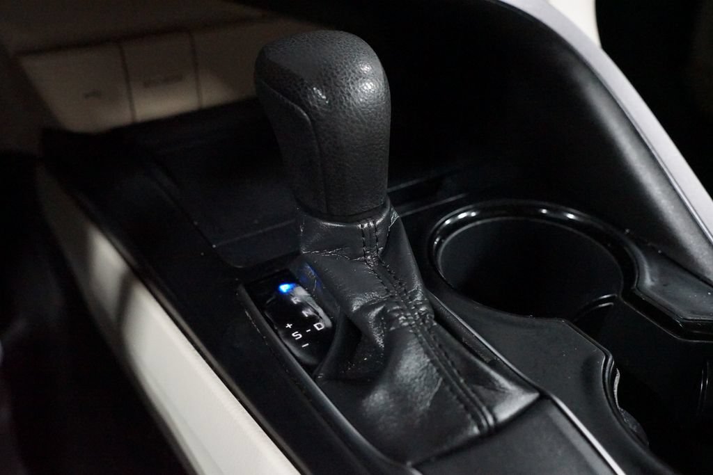 Certified 2020 Toyota Camry LE FWD image 20