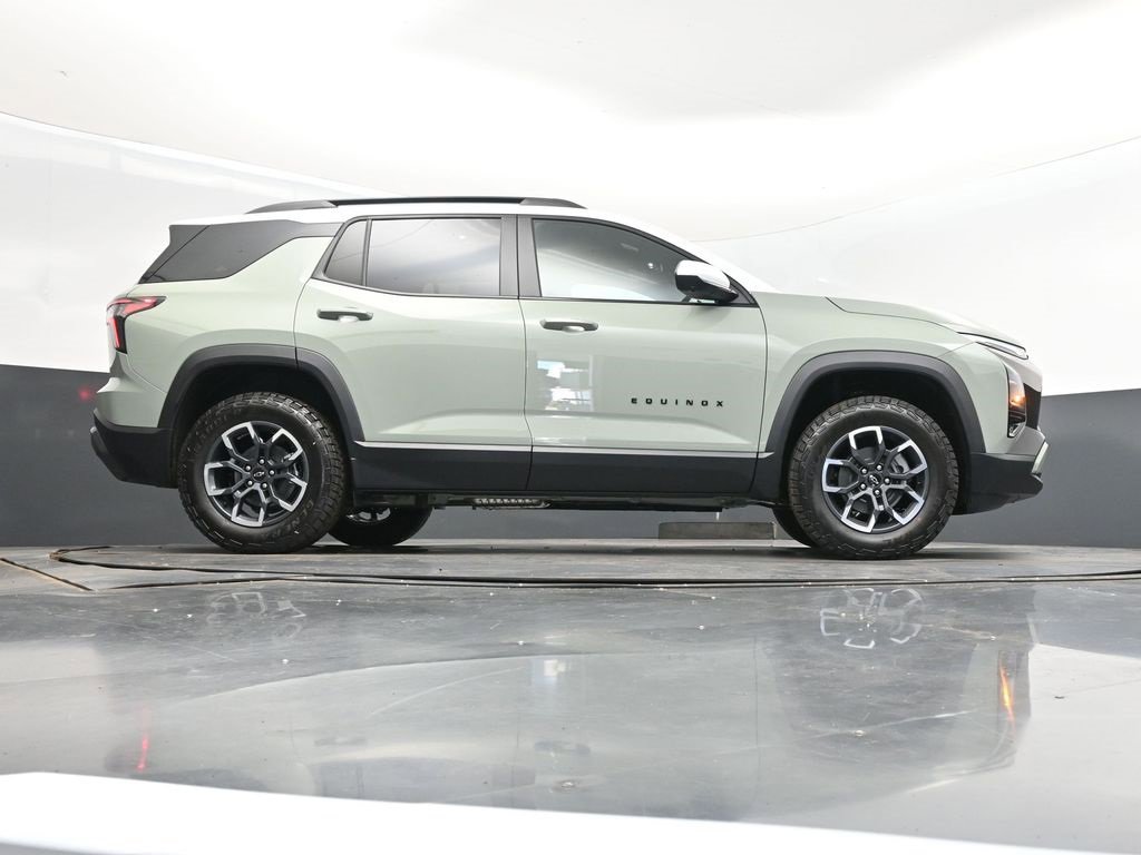 New 2026 Chevrolet Equinox ACTIV image 44
