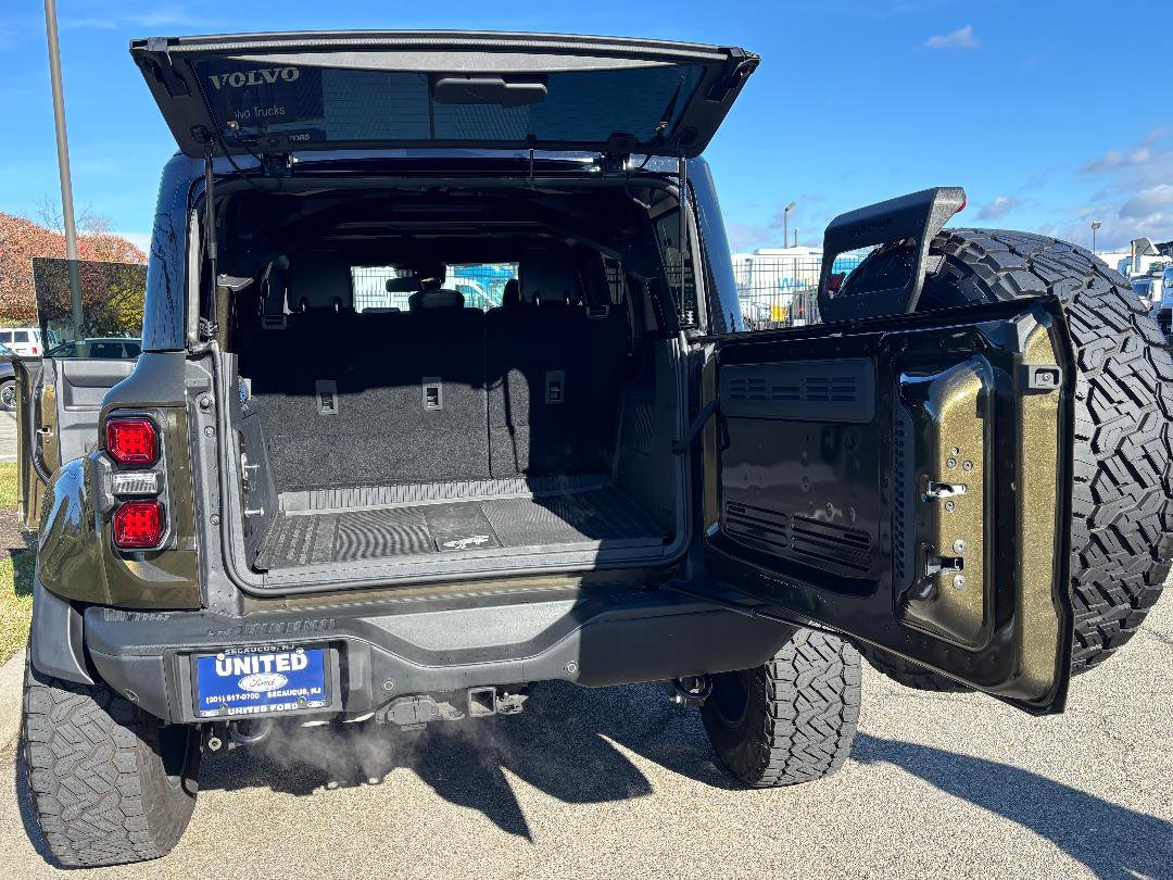 Used 2024 Ford Bronco Raptor w/ Interior Carbon Fiber Pack 6 image 10