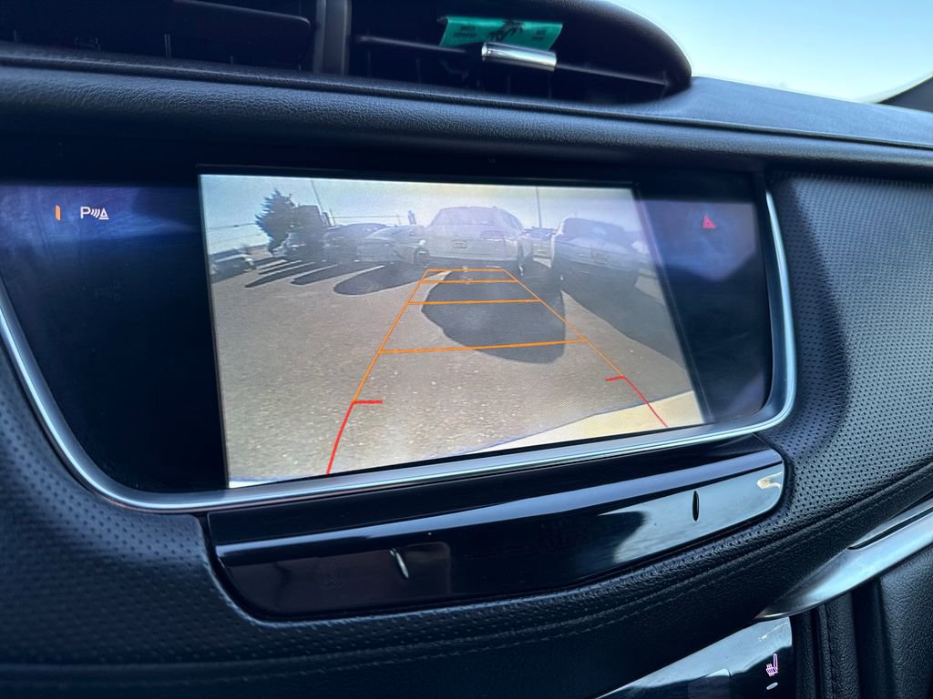 Used 2017 Cadillac XT5 Luxury image 26