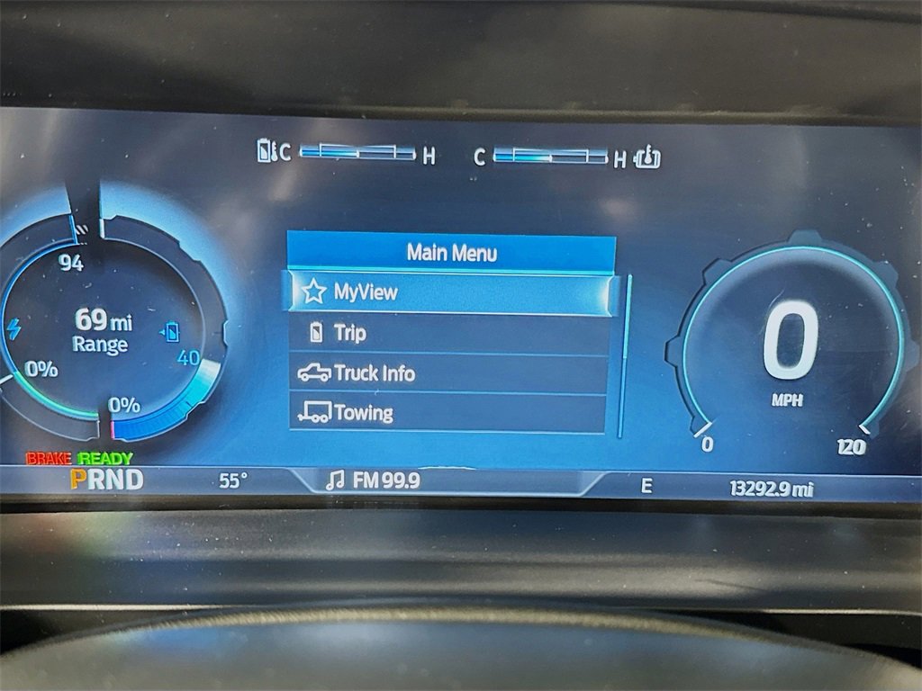 Used 2022 Ford F150 Lightning Pro image 31