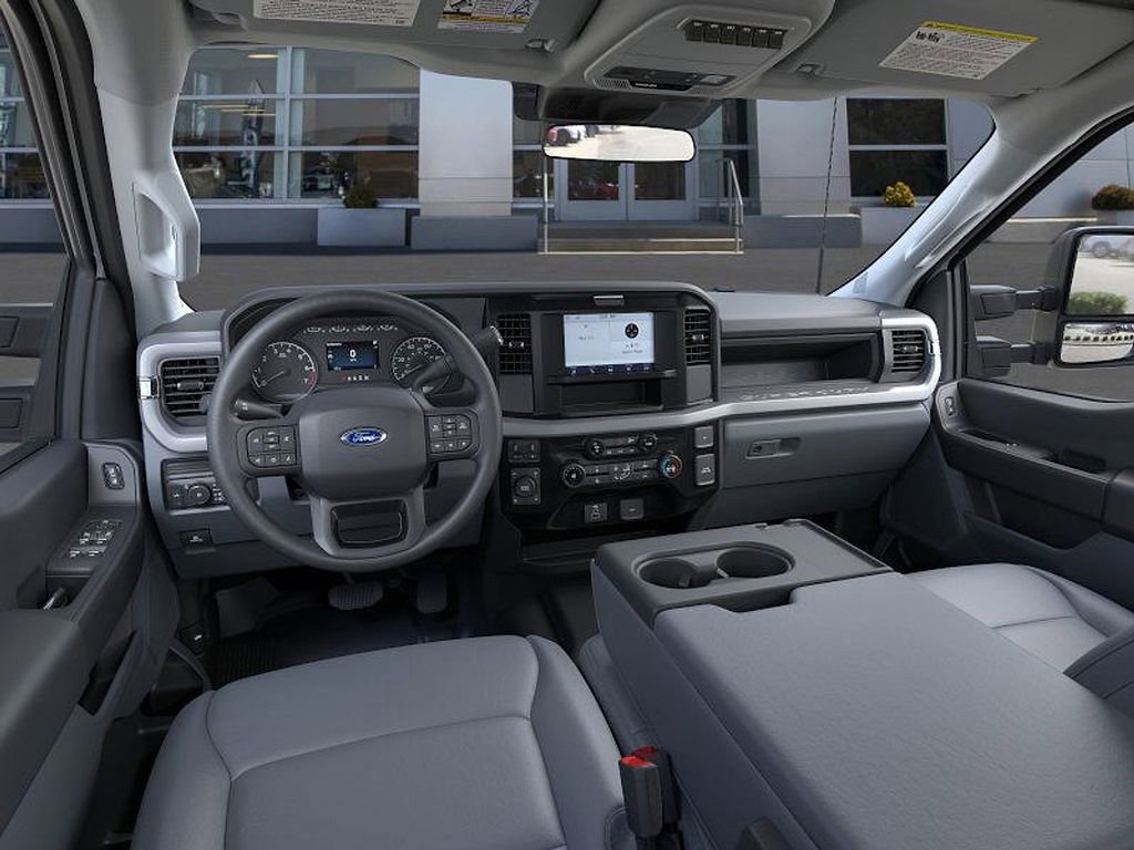New 2026 Ford F250 XL w/ XL Chrome Package image 9