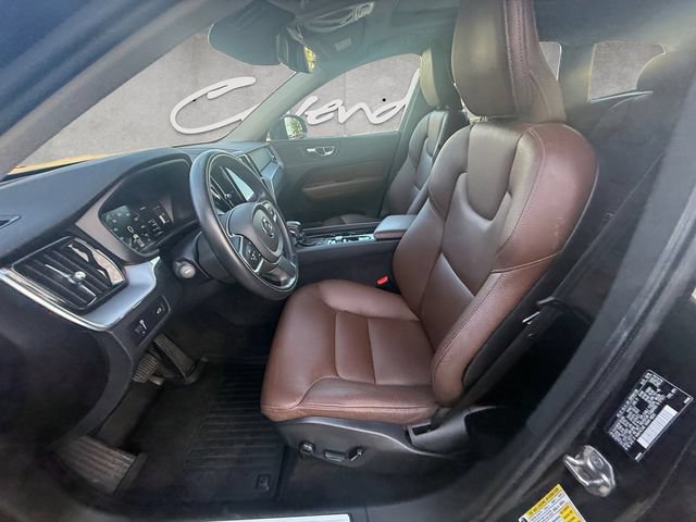 Used 2019 Volvo XC60 T6 Momentum w/ Premium Package AWD/4WD image 19