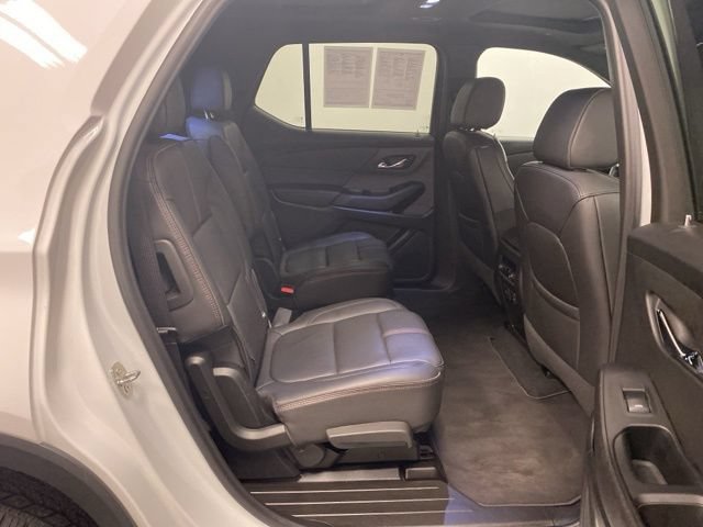 Used 2023 Chevrolet Traverse RS AWD/4WD image 30