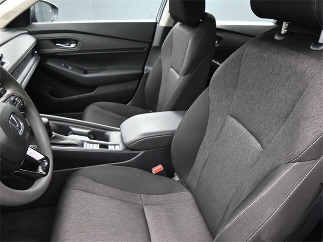 Used 2023 Honda Accord EX image 19