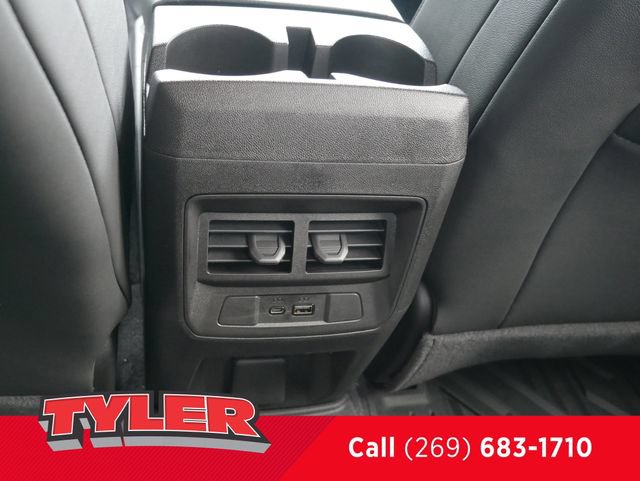 New 2026 Chevrolet Colorado LT w/ LT Convenience Package AWD/4WD image 40