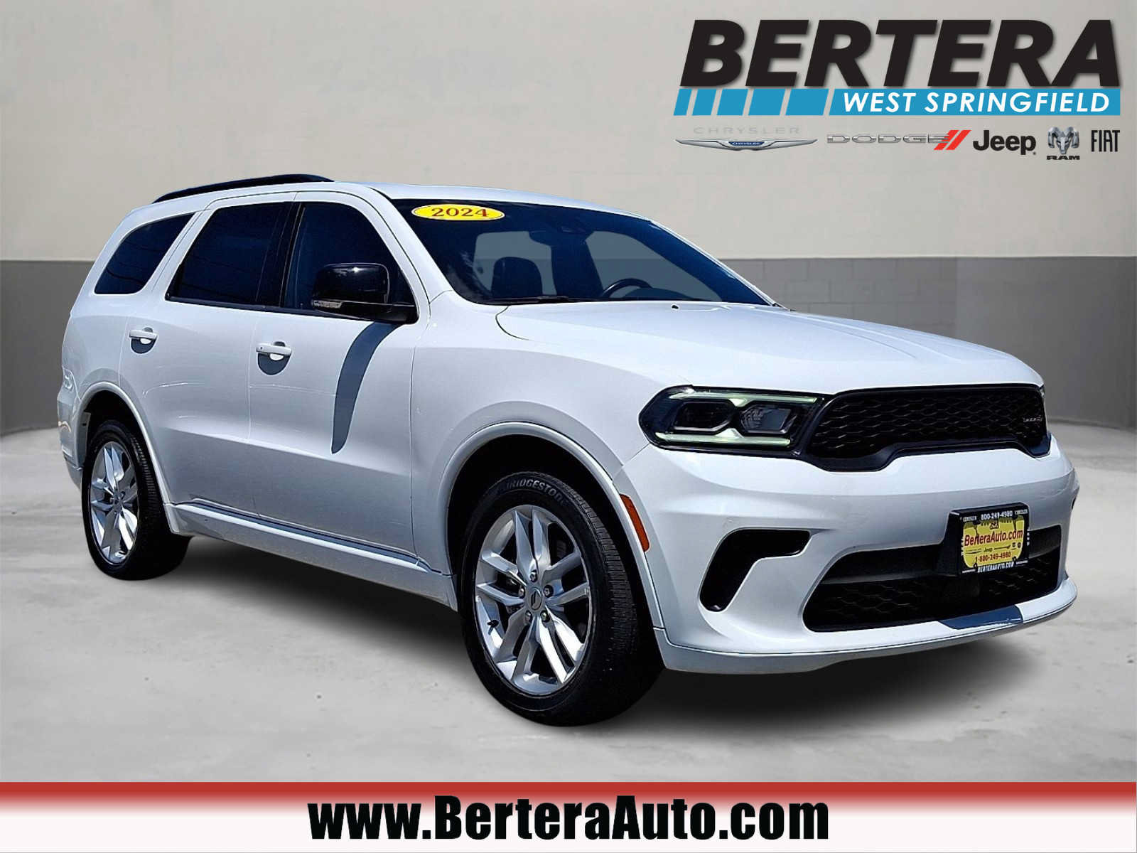 Used 2024 Dodge Durango GT AWD/4WD image 1