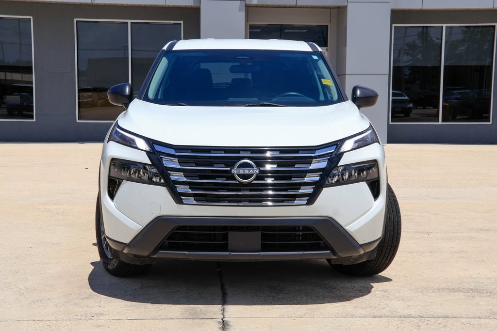 Used 2024 Nissan Rogue S FWD image 22