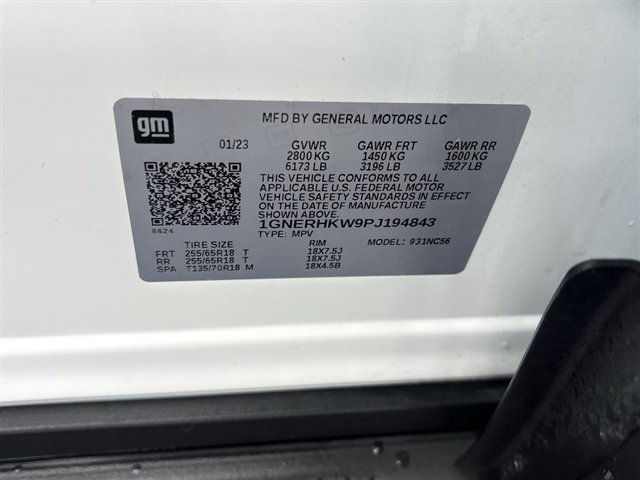 Used 2023 Chevrolet Traverse LT w/ LPO, Floor Liner Package image 32