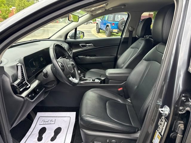 Used 2024 Kia Sportage EX AWD/4WD image 9