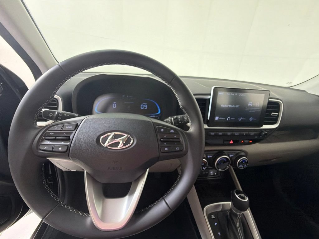 New 2026 Hyundai Venue SEL FWD image 14
