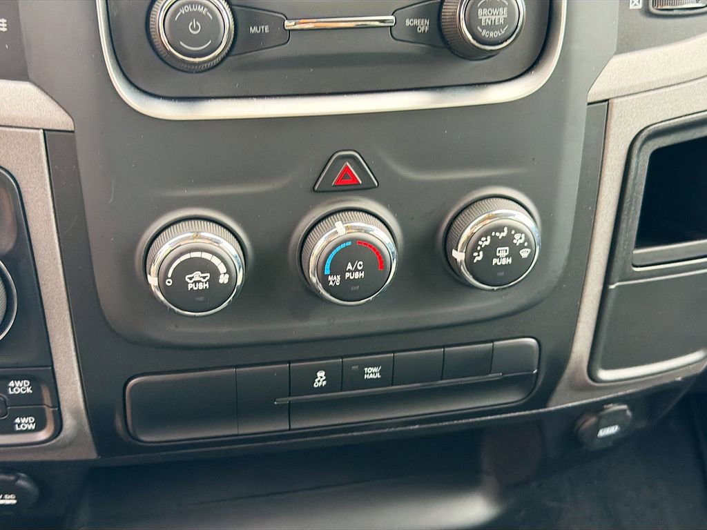 Used 2023 RAM 1500 Tradesman w/ Tradesman SXT Package image 29