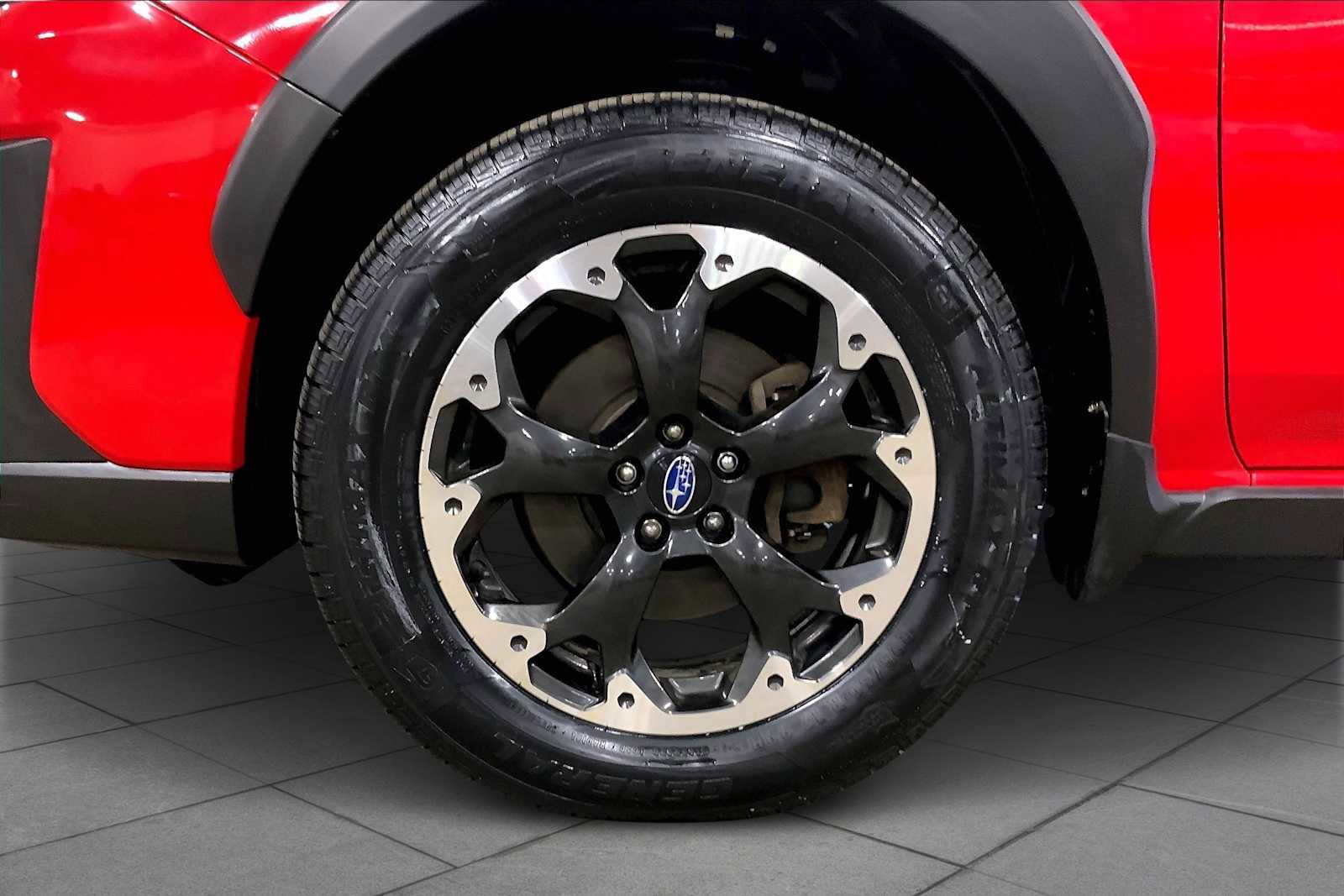 Used 2021 Subaru Crosstrek 2.0i Premium w/ Moonroof Package image 10