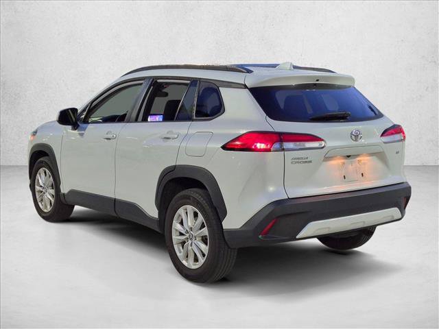 Used 2023 Toyota Corolla Cross LE FWD image 7