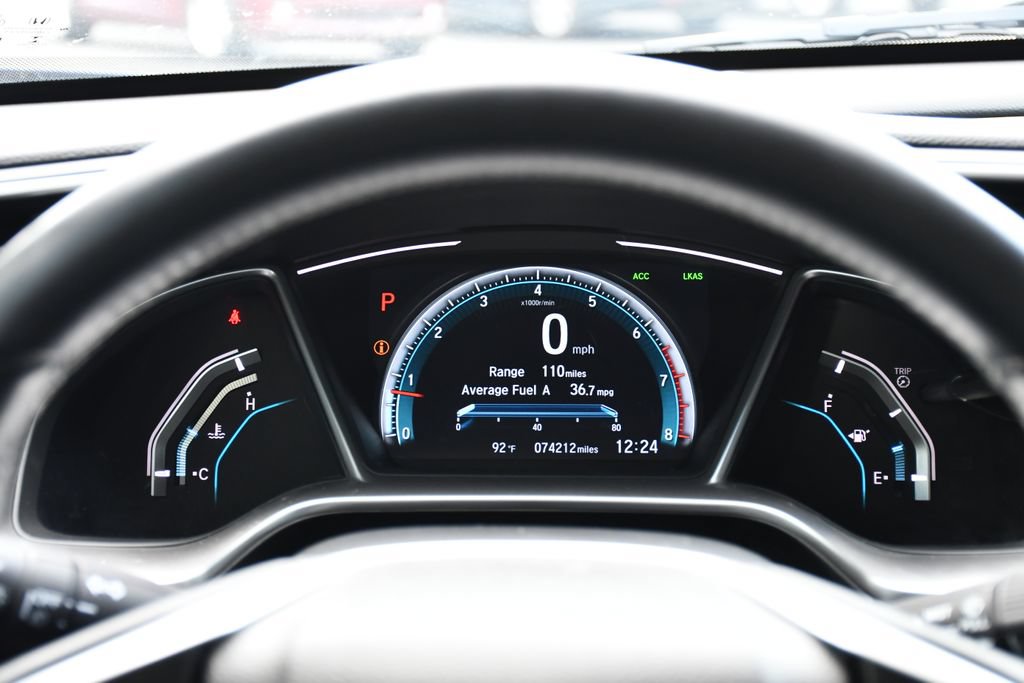 Used 2018 Honda Civic Touring image 28