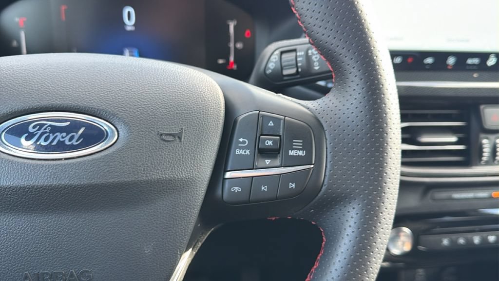 Used 2025 Ford Escape ST-Line w/ Tech Pack #1 FWD image 20