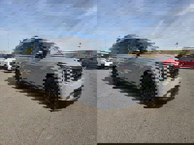 New 2026 Kia Carnival SX w/ SX Dark Edition Package image 2