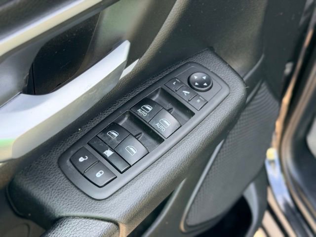 Used 2019 RAM 1500 Big Horn image 21