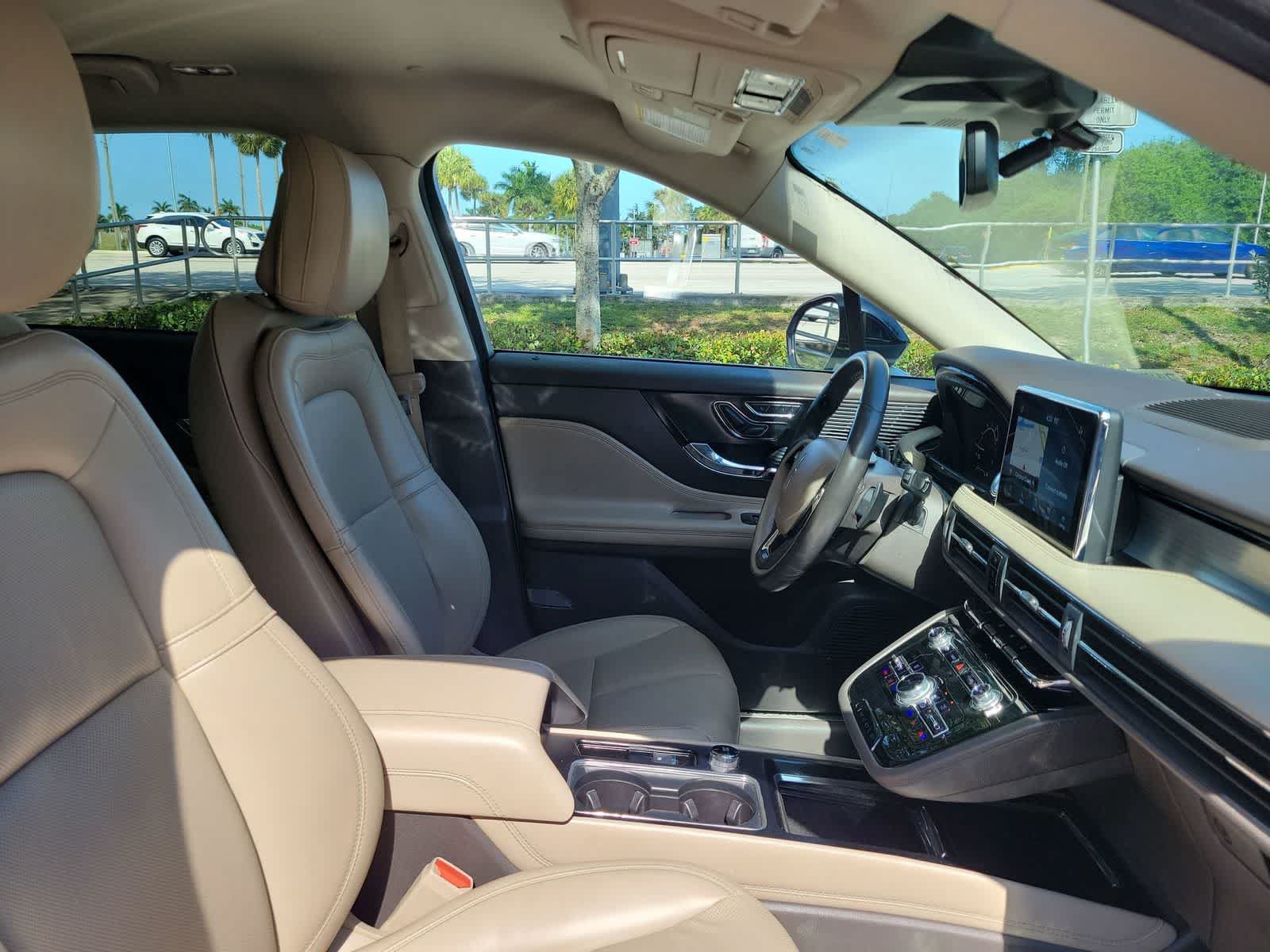 Used 2020 Lincoln Corsair FWD w/ Equipment Group 101A image 22