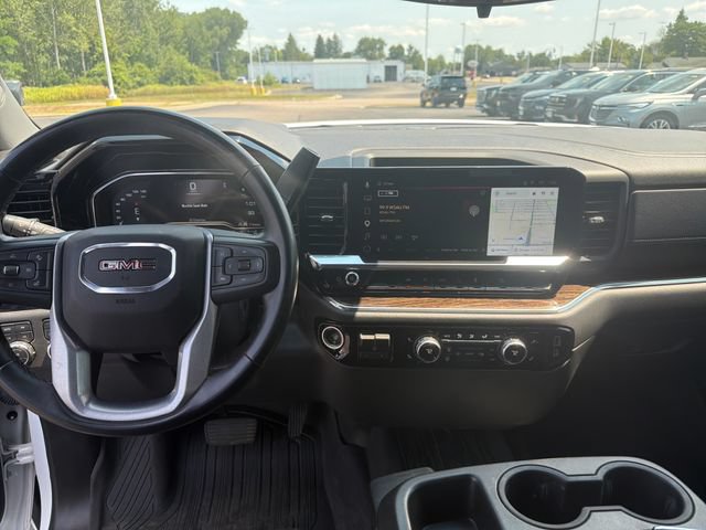 Used 2023 GMC Sierra 1500 SLE w/ X31 Off-Road Package AWD/4WD image 15