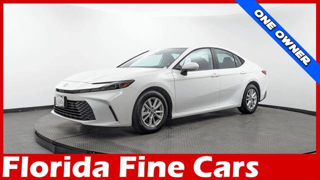 Used 2026 Toyota Camry LE FWD image 1