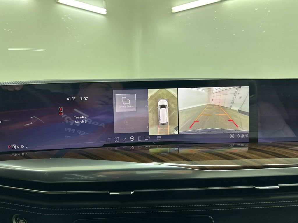 New 2026 Cadillac Escalade Platinum Sport w/ LPO, ONYX Package image 39